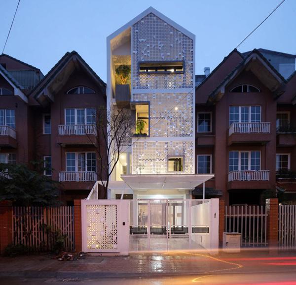 "sung sot" truoc can nha ong nam giua "rung" biet thu bo hoang tai ha noi - 4