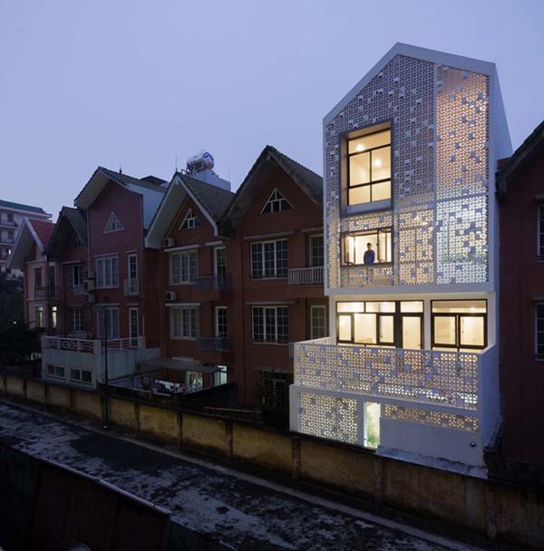 "sung sot" truoc can nha ong nam giua "rung" biet thu bo hoang tai ha noi - 5