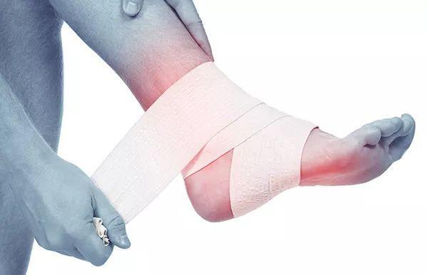 nu phong vien qua doi sau 12 ngay bi vap nga khi chay bo, canh bao benh rat nguy hiem - 4