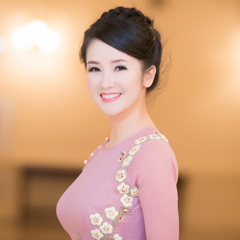 Nhìn lại nhan sắc bộ tứ diva Việt mới nhận ra thời gian có khi cũng tàn nhẫn đến thế! - 3