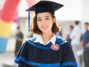 Giải trí - Trước ngày hết nhiệm kỳ Hoa hậu, Đỗ Mỹ Linh nhận bằng tốt nghiệp ĐH, nổi bật nhất trường