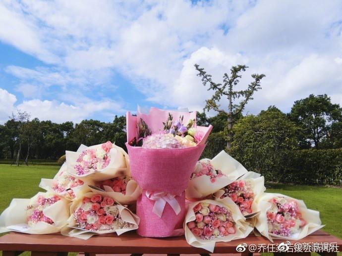 Ngôi sao 24/7: Chồng có bồ, bản thân mắc ung thư, người đẹp Cbiz nhảy lầu bỏ lại con thơ - 6