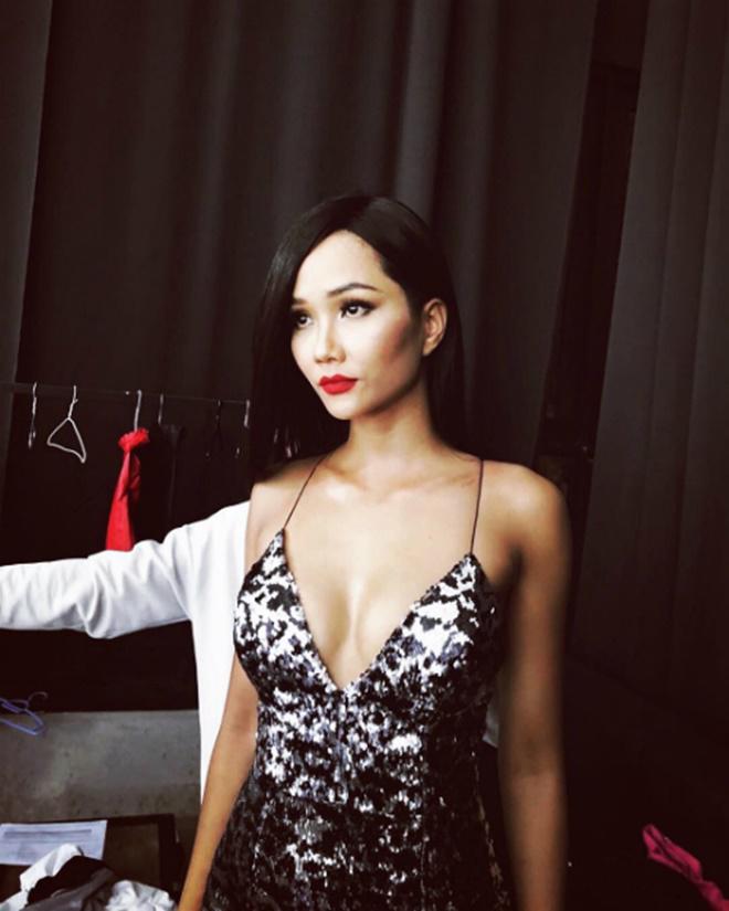 Sao Việt 24h: Thúy Nga nhắc khéo “Tại sao những người tên Nga chỉ đạt Á hậu?” - 4