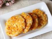 Bếp Eva - Chị em nào "lười" nấu ăn sáng, làm ngay bánh ngô chiên chỉ 10 phút là xong