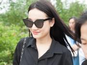 Giải trí - Nhã Phương khéo che vòng hai, đến dâng hương giỗ Tổ nghề