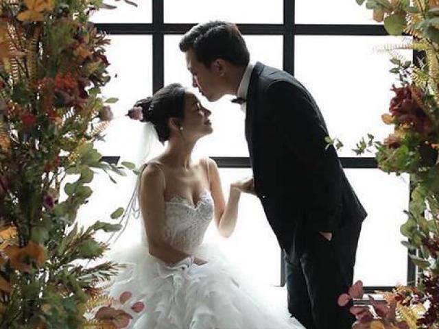Hé lộ ảnh cưới chính thức của Trường Giang và Nhã Phương