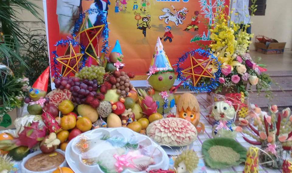 Chị em chia sẻ kinh nghiệm bày mâm cỗ Trung thu đủ màu sắc cho bé - 9