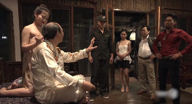 Mặc lại chiếc áo 12 năm trước, chủ động Quỳnh Búp Bê là ông trùm tiết kiệm nhất màn ảnh? - 1