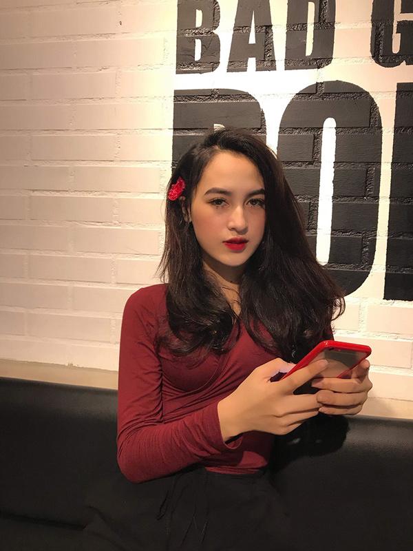 Ngây ngất trước nhan sắc bản sao tại Việt Nam của mỹ nhân đẹp nhất Philippines - 13