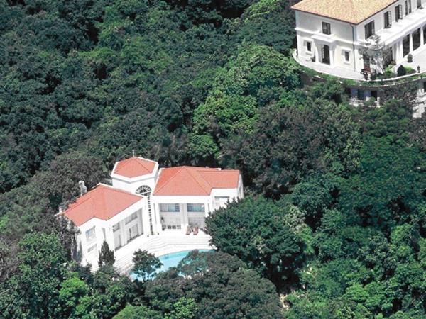 biet thu cu duoc rao ban voi gia "tren troi" gay soc gioi bat dong san - 1