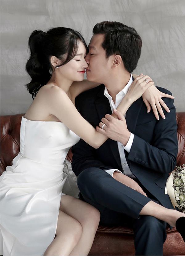 Khác với Đặng Thu Thảo, Tú Anh, Nhã Phương chọn kiểu tóc này trong bộ ảnh cưới - 1