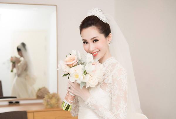 Khác với Đặng Thu Thảo, Tú Anh, Nhã Phương chọn kiểu tóc này trong bộ ảnh cưới - 11