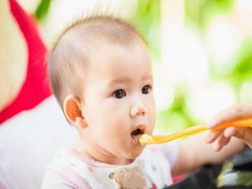 Chuyên gia dinh dưỡng tiết lộ thực đơn ăn dặm cho bé 6 tháng