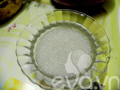 Cách làm bánh chuối hấp nước cốt dừa bằng nồi cơm điện - 4