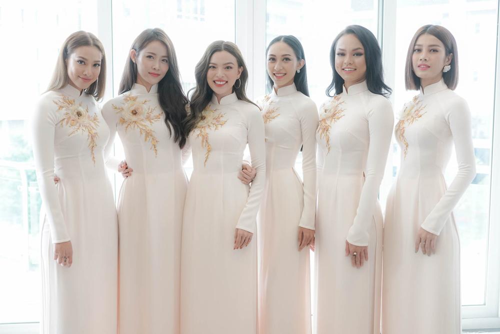 dam hoi lan khue: dan phu dau toan chan dai dinh dam, mac ao dai trang tuyet xinh - 1