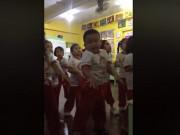 Clip Eva - Màn dance cover Boom Boom của cậu bé mũm mĩm "thách thức" tất cả fan của Momoland