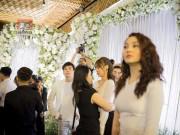 Giải trí - Ánh mắt của "người cũ" dành cho Bảo Anh tại đám cưới Trường Giang gây sốt