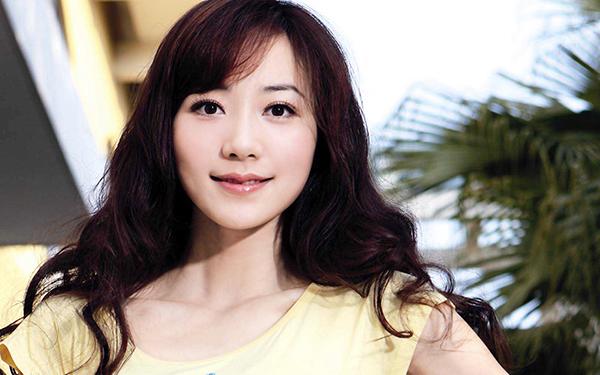 kinh thanh tu my trung quoc: luon co "the luc vo hinh" phia sau 4 nhan sac - 5