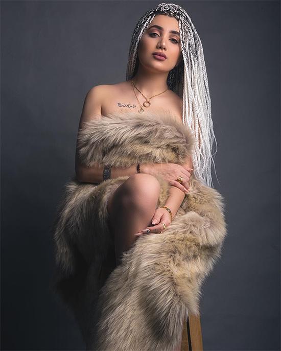 chan dong: mot hoa hau moi 22 tuoi bat ngo bi ban chet ngay tren pho - 3