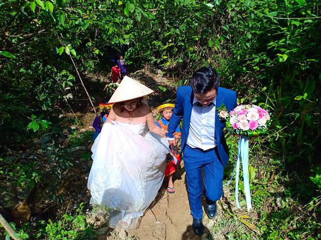 co dau 62 tuoi lay chong 26 tiet lo dieu bat ngo trong chuyen “goi chan” - 1