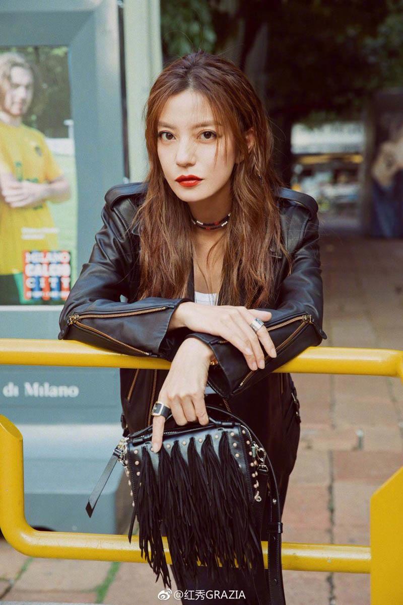 chi em them dong luc giam can khi trieu vy "thoat canh" bi che luom thuom, gia nho dang thon - 10