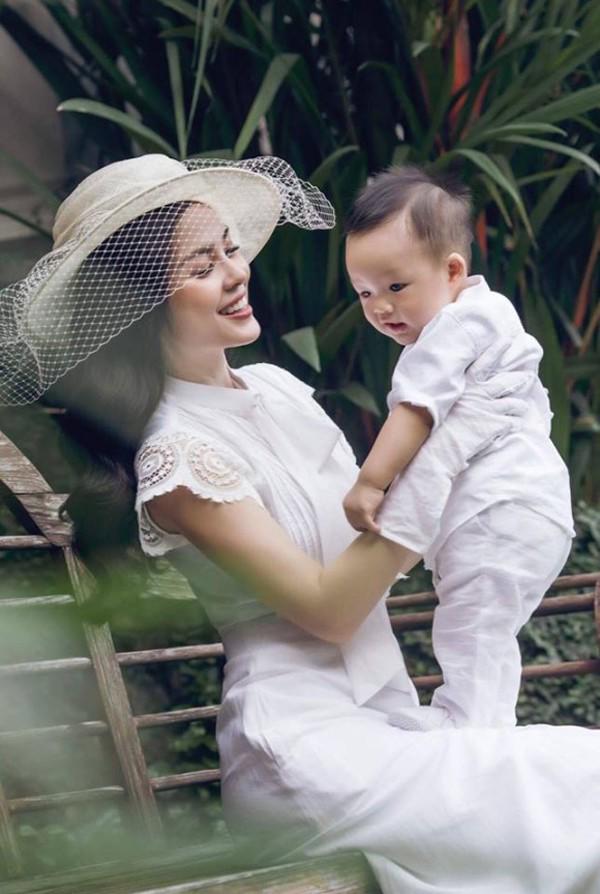 that bai trong hon nhan, noi buon cua hong nhung va duong cam lynh duoc cam thong - 4