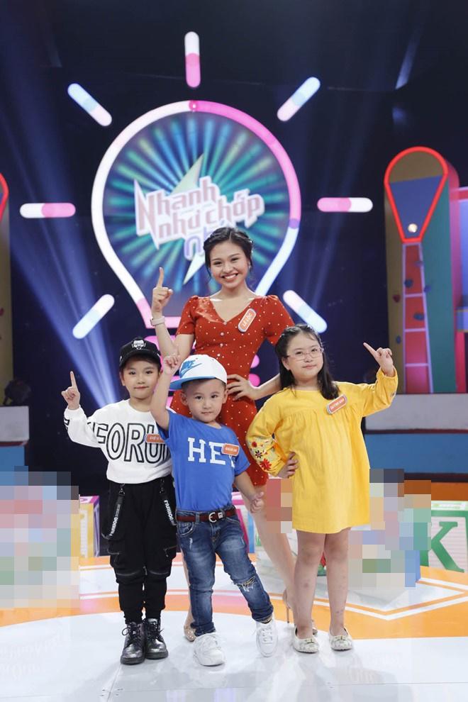 "con trai" tran thanh va fan cuong nhi cua anh khien khan gia "rung tim" vi dang yeu vo doi - 5