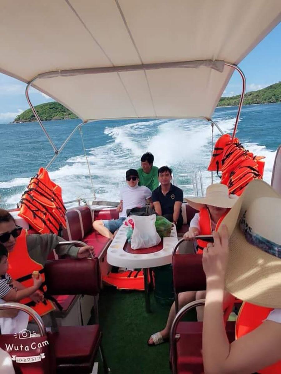 truong giang cung chieu cong nha phuong tren vai trong chuyen di ve phu quoc hau dam cuoi - 3