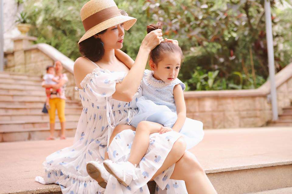 con gai ha anh duoc khen xinh va cao dung chuan "hoa hau tuong lai" - 9