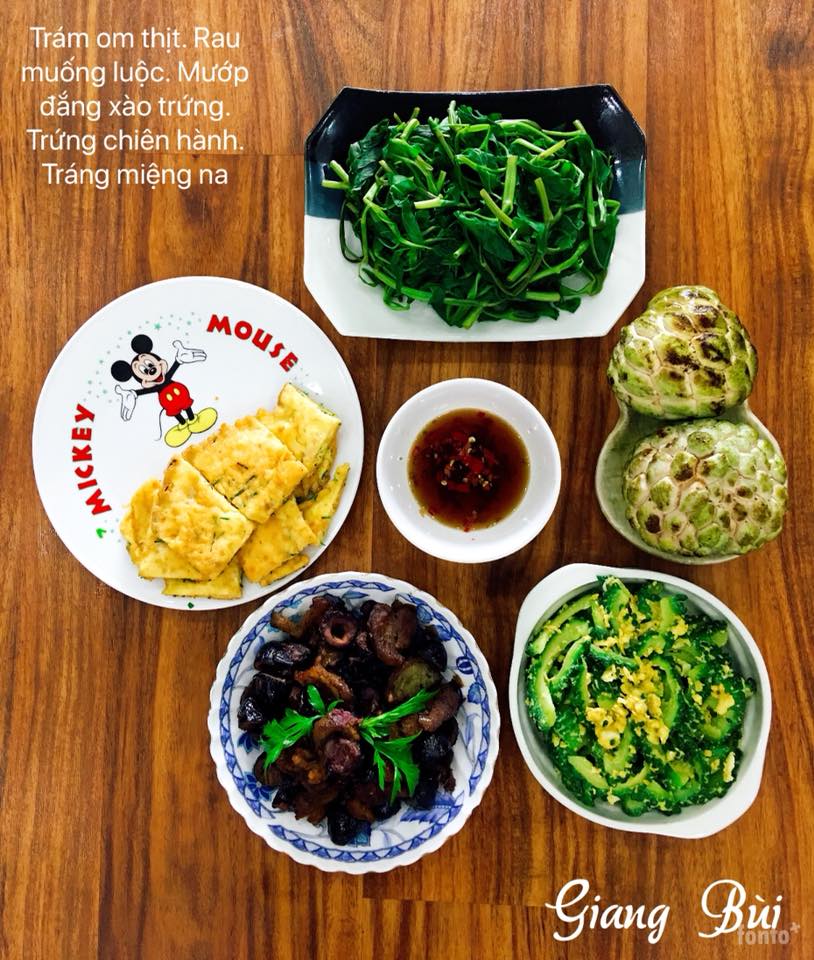 chieu chong kho tinh, vo dam nau bua nao cung ngon, cac con thi nhau cham diem cao - 8