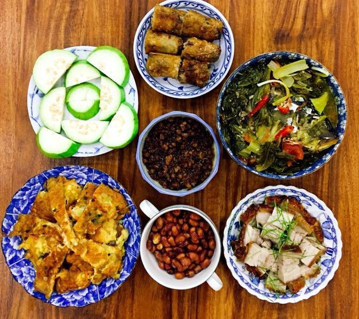 chieu chong kho tinh, vo dam nau bua nao cung ngon, cac con thi nhau cham diem cao - 11