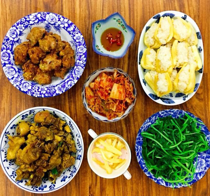 chieu chong kho tinh, vo dam nau bua nao cung ngon, cac con thi nhau cham diem cao - 12