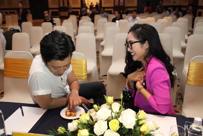 co ai ngo, co gai nam xua truong giang yeu tham lai lam mc trong dam cuoi anh - 6