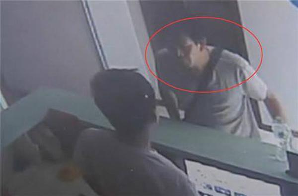 sau gio lam vo khong ve nha, chong phat hien ra vo di khach san voi ly do bat ngo - 2