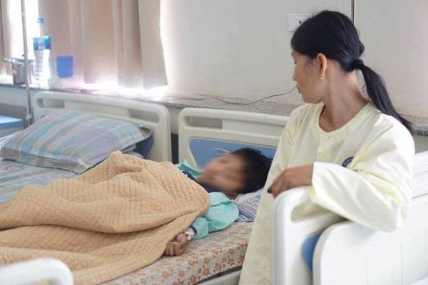 Căn bệnh nếu mắc là điều trị suốt đời đang tấn công trẻ nhỏ nhưng nhiều mẹ vẫn chủ quan - 2