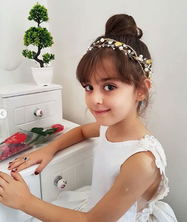 be gai bi lam phien vi qua dep khien bo phai nghi viec lam ve si bay gio the nao? - 15