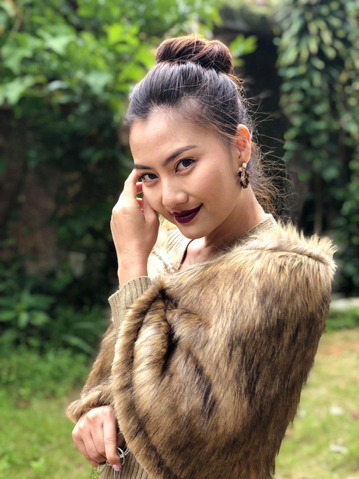 Ngồi makeup vội ở lề đường, Ngọc Lan vẫn đẹp rạng ngời, đạt chuẩn amp;#34;sương sươngamp;#34; - 5