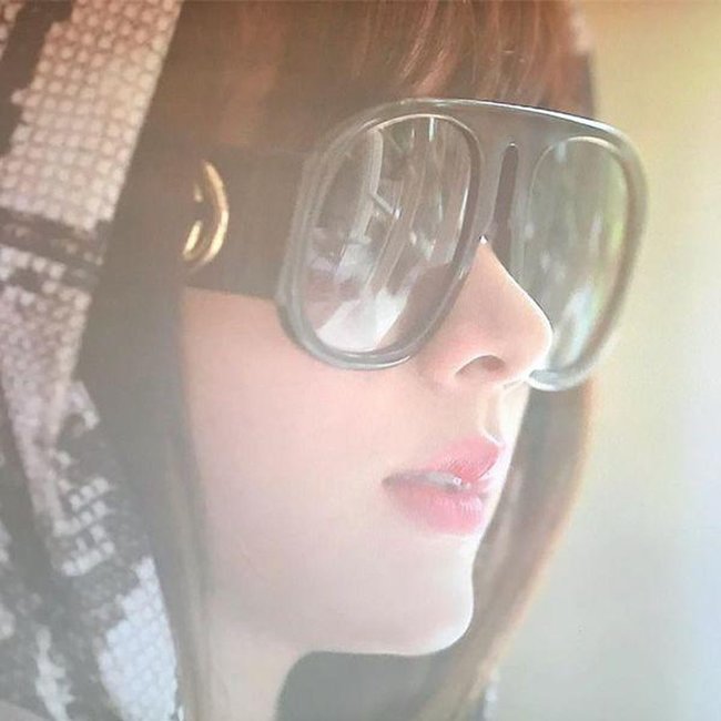 Mê mẩn nhan sắc thiên thần của amp;#34;tiểu tamamp;#34; Thái khiến cả bố đẻ và chồng cô ruột say đắm - 2