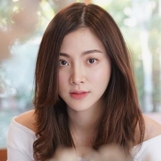 Mê mẩn nhan sắc thiên thần của amp;#34;tiểu tamamp;#34; Thái khiến cả bố đẻ và chồng cô ruột say đắm - 12