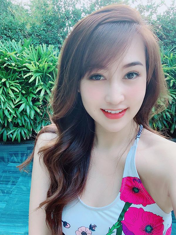 hotgirl sai thanh giau minh trong nha vi sinh xong xuong sac the tham, ngay “lot xac” ai cung choang - 4