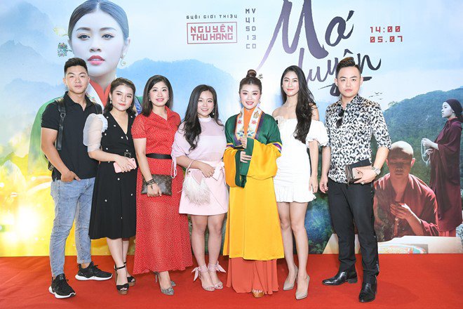 Sao Mai Thu Hằng đưa mối tình đơn phương bi ai nhất lịch sử vào MV amp;#34;Mơ duyênamp;#34; - 11