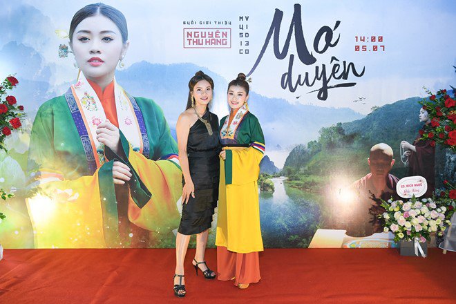 Sao Mai Thu Hằng đưa mối tình đơn phương bi ai nhất lịch sử vào MV amp;#34;Mơ duyênamp;#34; - 2