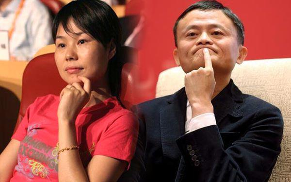 2 lần nghe lời Jack Ma nghỉ việc, 38 năm sau “bóng hồng” kém sắc lên đỉnh cao thế giới - 4