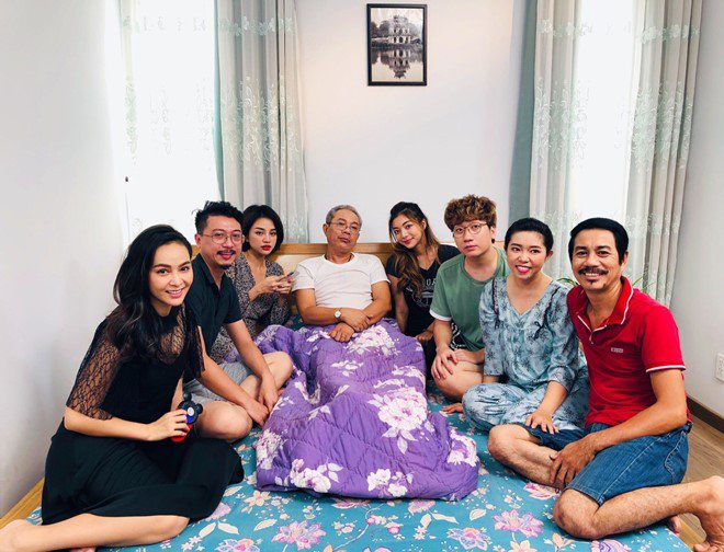 Mỹ Ngọc Bolero gây ấn tượng khi amp;#34;lấn sânamp;#34; điện ảnh với vai diễn trong phim amp;#34;Gia đình showbizamp;#34; - 4