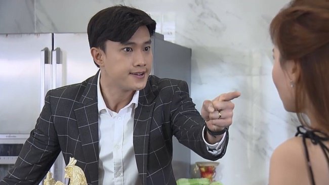 Về Nhà Đi Con: Vũ chửi Thư amp;#34;ngu xuẩn rẻ tiềnamp;#34;, khán giả đòi... khâu mồm anh lại - 1