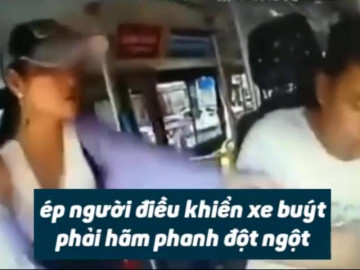Người phụ nữ đá liên tiếp vào mặt tài xế vì lỡ điểm xuống xe buýt
