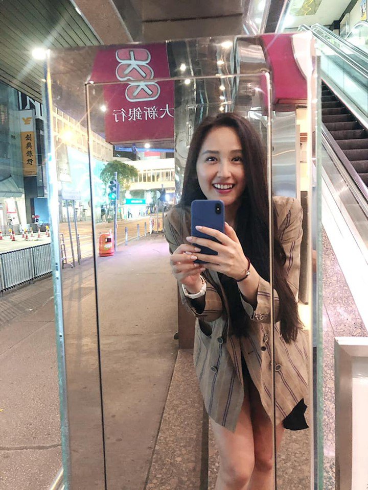 Đẳng cấp Mai Phương Thuý: Diện vest xẻ ngực lộ nội y mà không ai chê trách! - 8