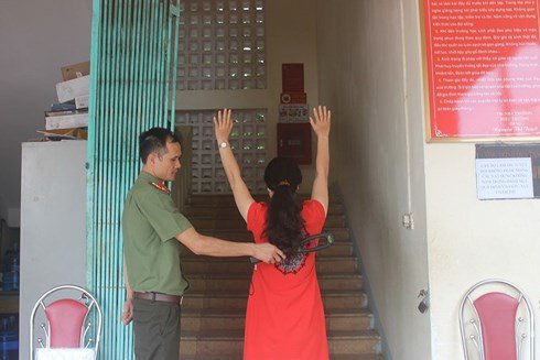 Kiểm tra an ninh thầy cô chấm thi: Thất bại của nền giáo dục để xảy ra gian lận - 2
