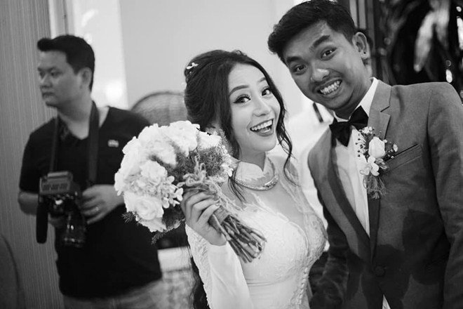 Nữ ca sĩ nóng bỏng lấy chồng xong bỗng biết nấu ăn, mẹ cô lại lo cho con rể vì... - 3