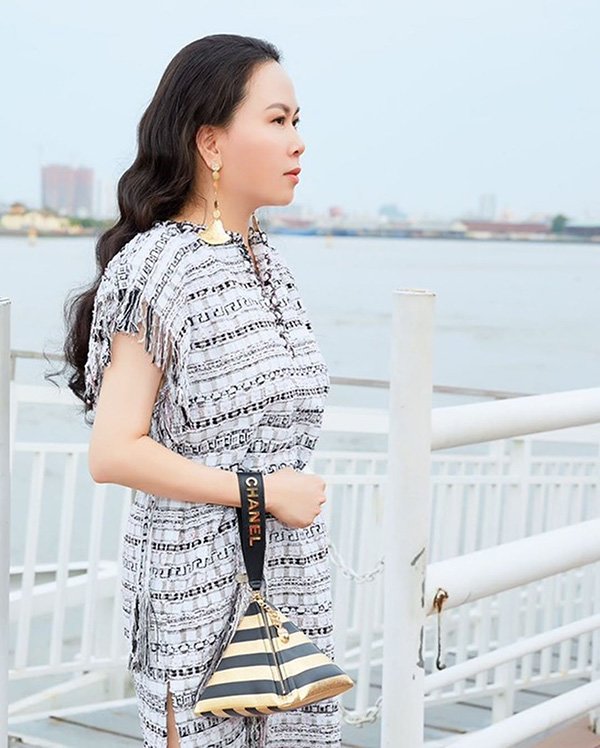 Tiếp tục khẳng định gu thời trang “lên hương”, Phượng Chanel cuối cùng đã mặc đẹp? - 9